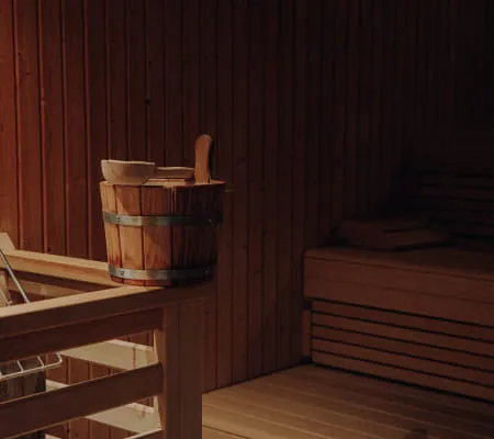 2 - 05_WELLNESS_FOTOKARUSSELLMELANIE_RAMONA_HINTNE