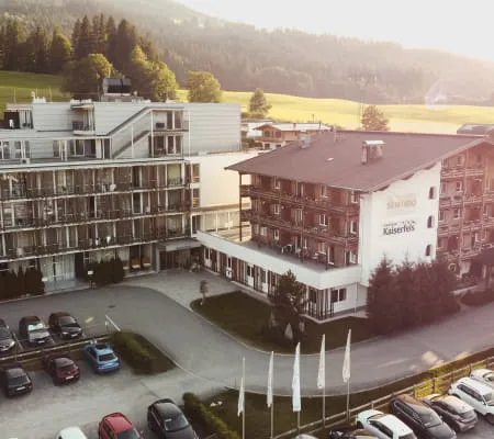 8 - AUGUST_SENTIDO_KAISERFELS_FOTOKARUSSELLMELANIE